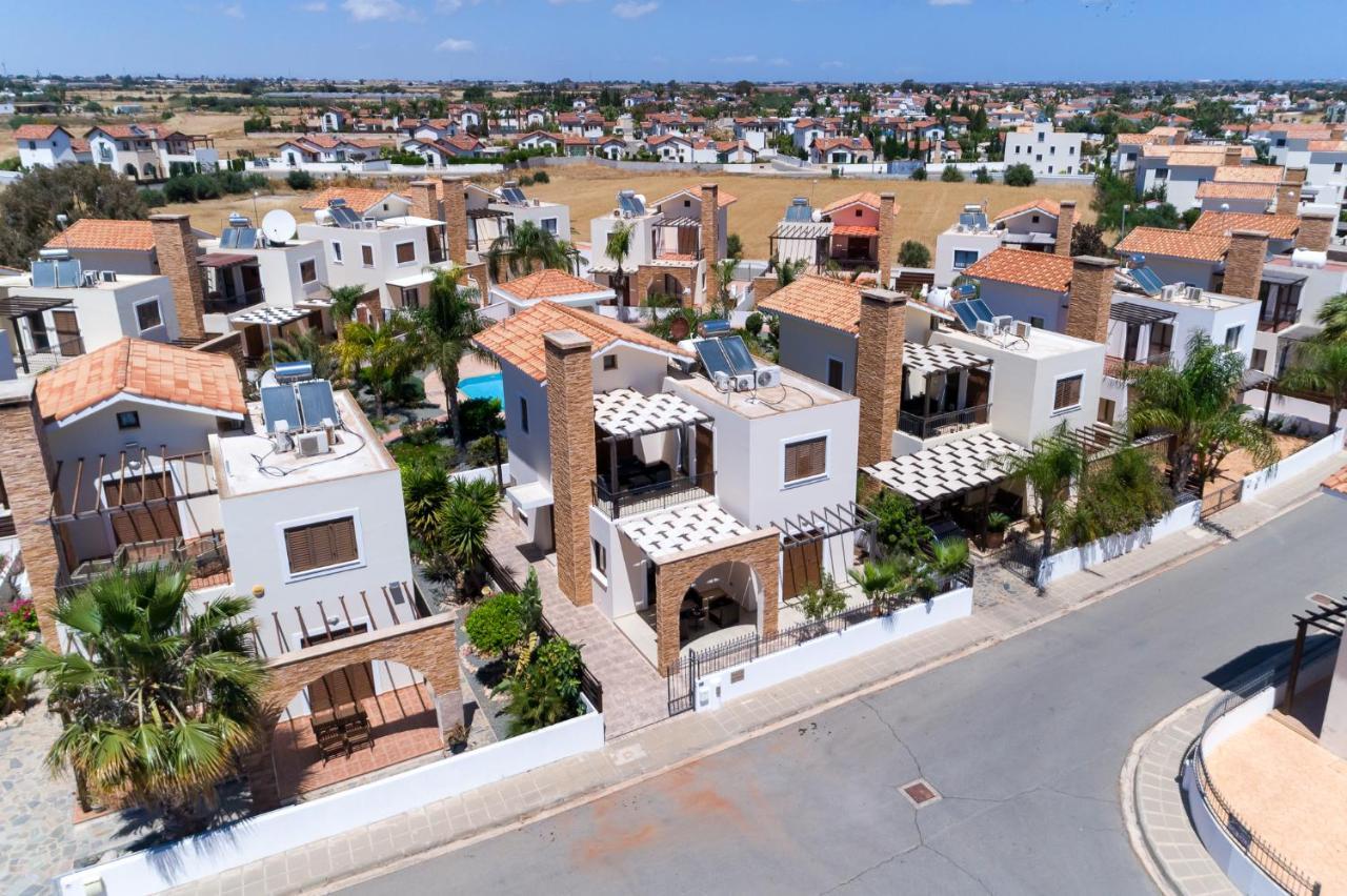 Villa Alexandra By Ezoria Villas Agia Napa Exterior foto