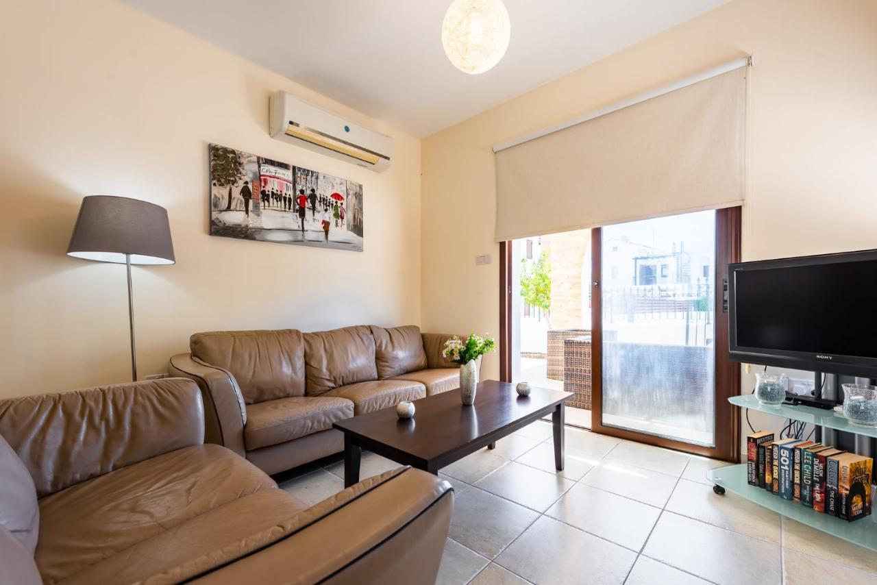 Villa Alexandra By Ezoria Villas Agia Napa Exterior foto
